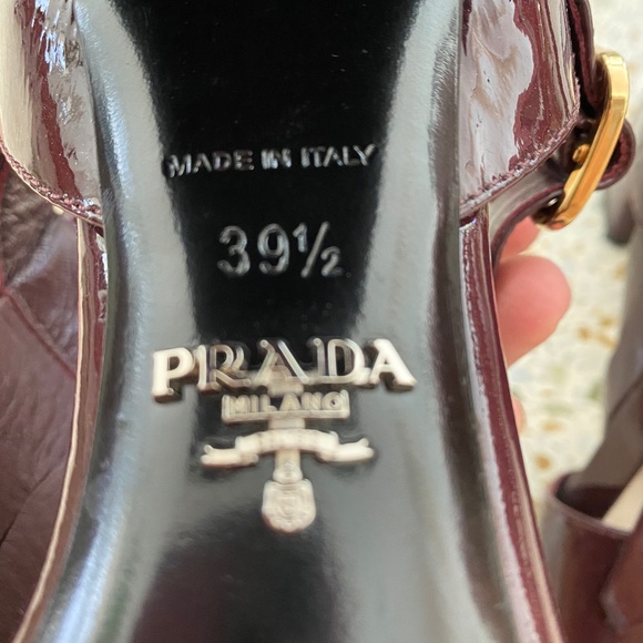 PRADA Burgundy Fringe Patent Leather Heel Sandals - Picture 5 of 8